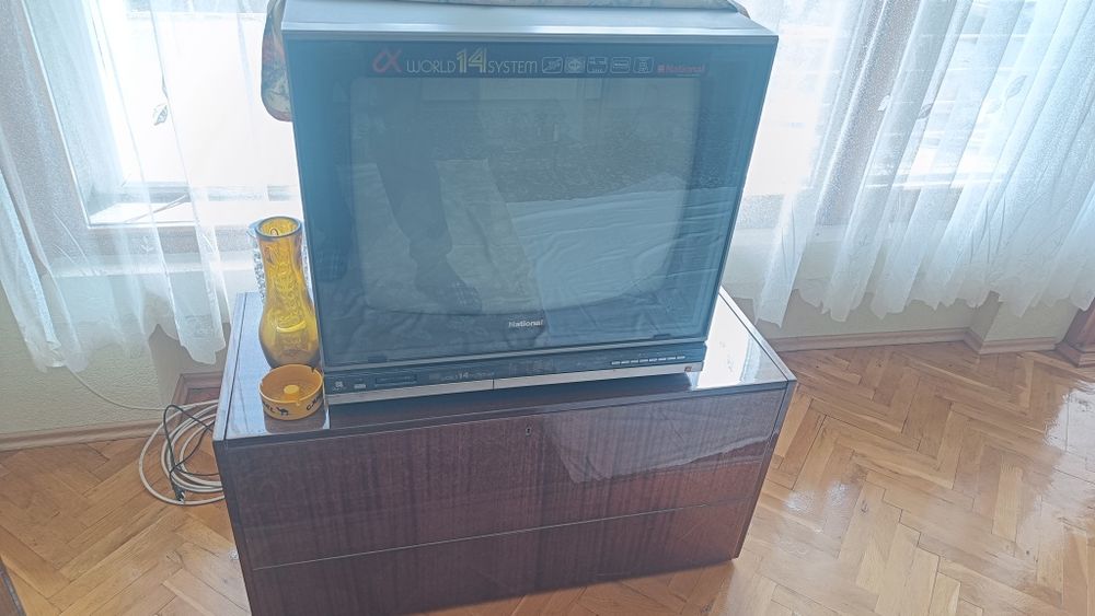 Ретро National TC-Al2600 Quintrix World 14 system винтидж телевизор тв