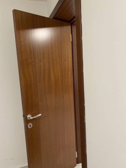 Vanzare usi de interior