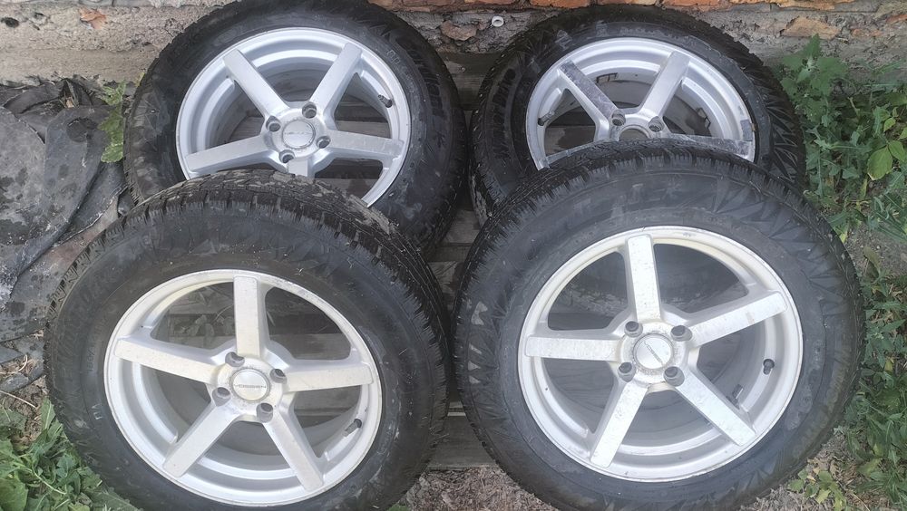 Продам шины зимние
