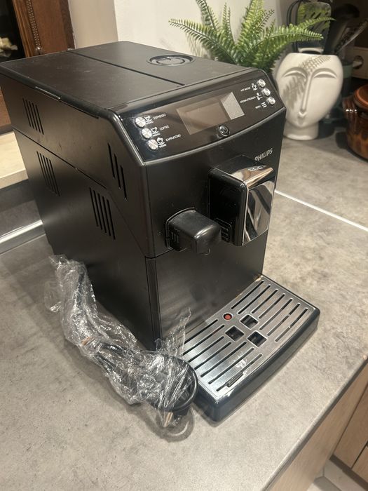 Philips автоматична кафе машина