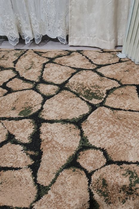 Ковер бу в хорошем состоянии