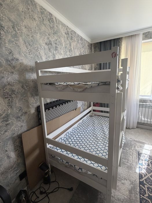 Двухярусная кровать