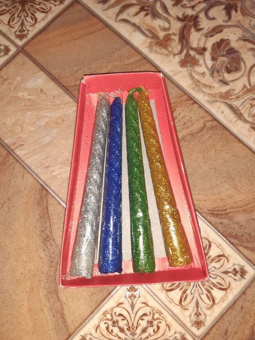 Свечи праздничные