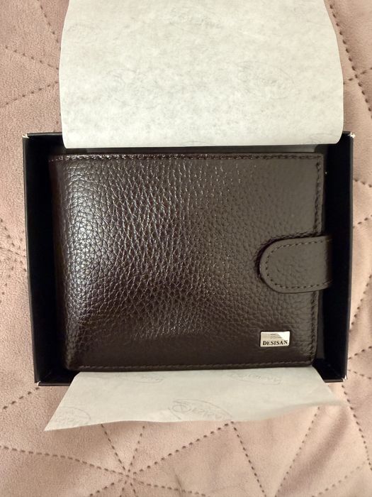 Продавам мъжко протмоне