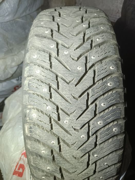 Шины Nokian 215/65 R16