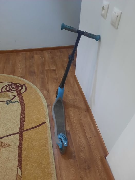 Продам детский самокат