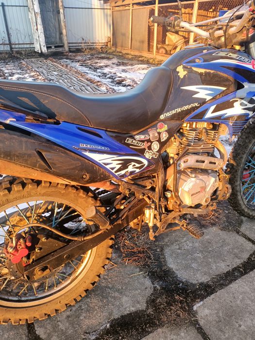 Мотоцикл Эндуро 300сс