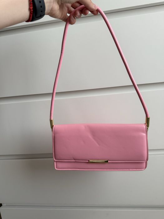 Продам сумки б/у