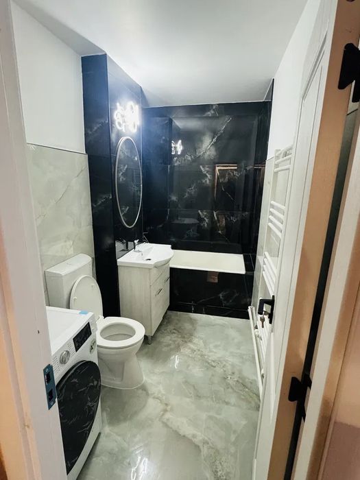 Inchiriez apartament cu 3 camere