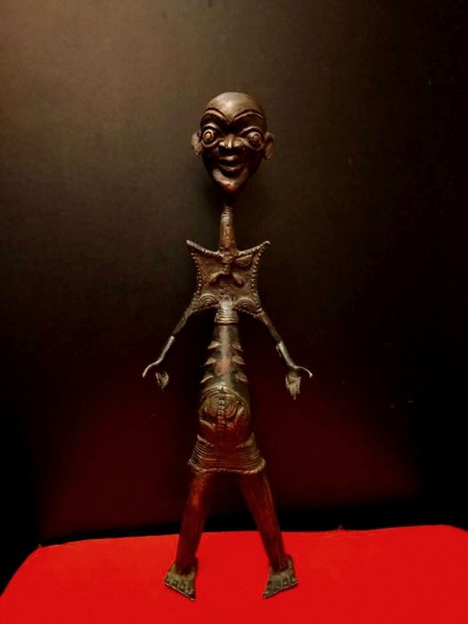 Capodoperă din Bronz Masiv – Artefact din Regatul Benin/ Autentic
