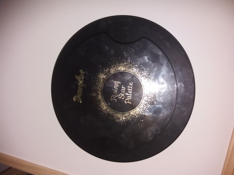 Trusa de machiaj Douglas