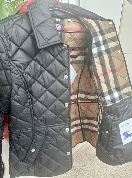 Burberry geaca dama originala