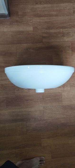 Продаётся раковина в отличном состоянии