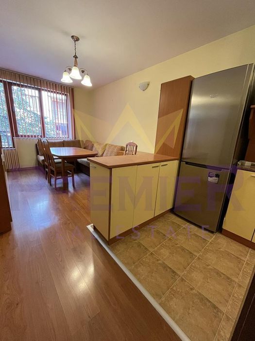 Дава се под наем Двустаен апартамент в Варна, Окръжна болница - 66 кв.м за 510 € - Снимка #2