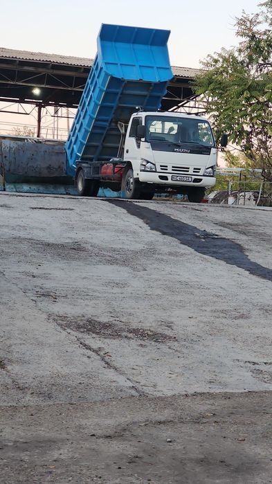 Isuzu 2022 yil ishlab chiqarilgan