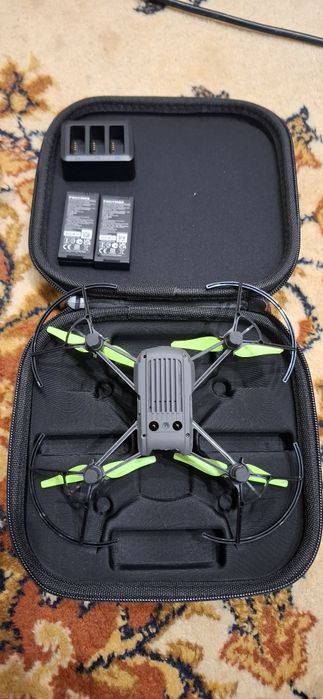 Дрон DJI Tello с 2 АКБ на ремонт/запчасть