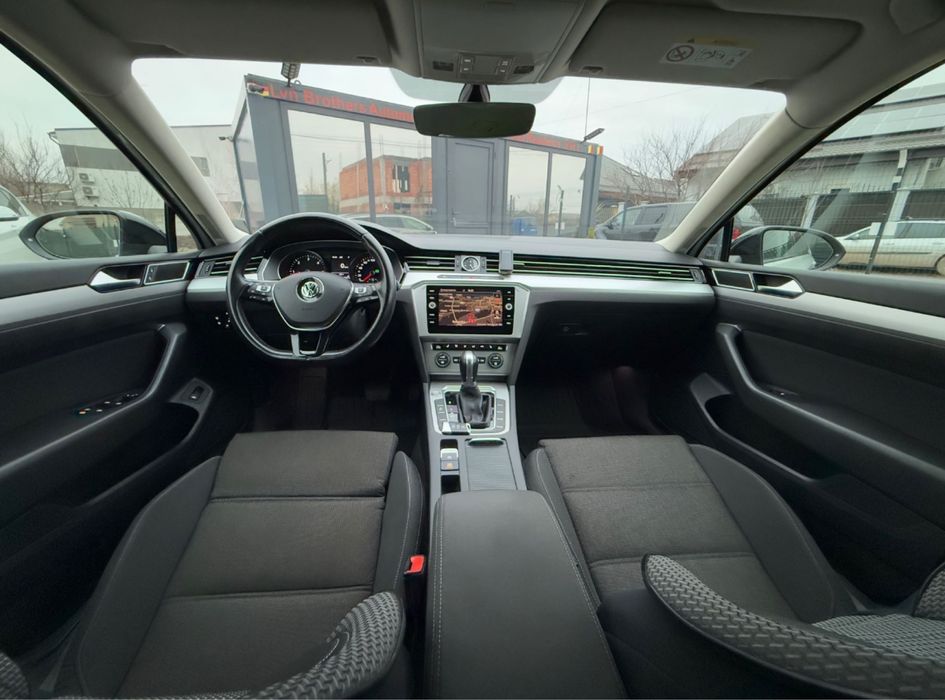 VW Passat 2019, stare excelenta, TVA inclus deductibil, inmatriculat Romania