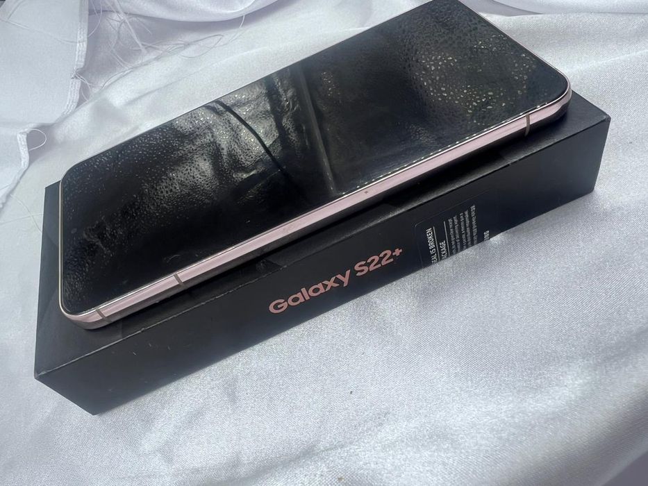 Самсунг Галакси с 22+