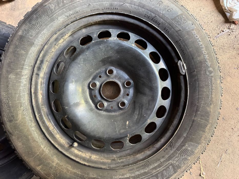 Метални джанти 16” с гуми за Шкода Superb