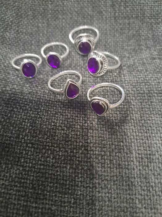 20 пръстена с различни размери