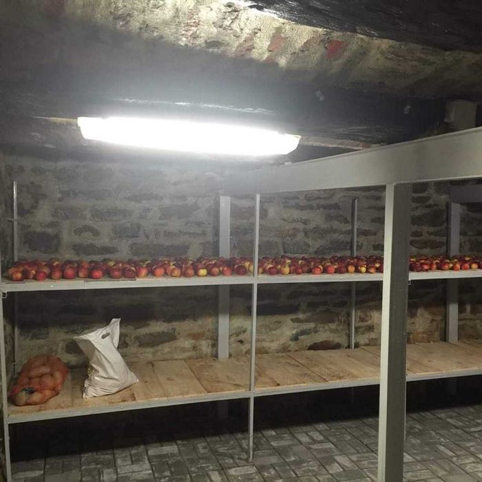 Casa de vanzare in Comuna Voila, judetul Brasov spatioasa, renovata