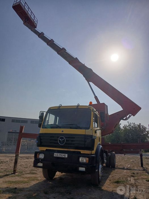 Продается автовышка Mercedes-Benz 1824L (Horyong 40m) 1999