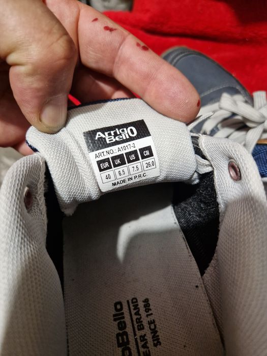 Adidasi sport nr 40