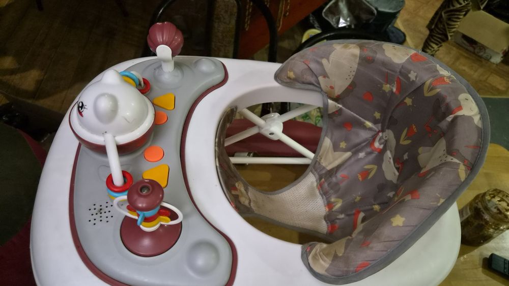 Продам детские ходунки