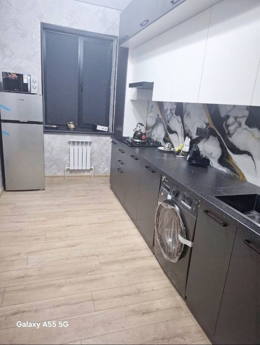 Pushkin metro 5 minutlik yo'l 2 xonali