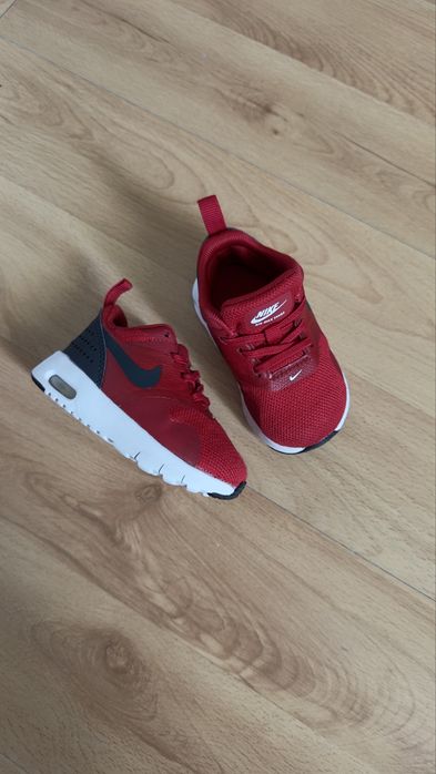Adidasi nike nr 19,5