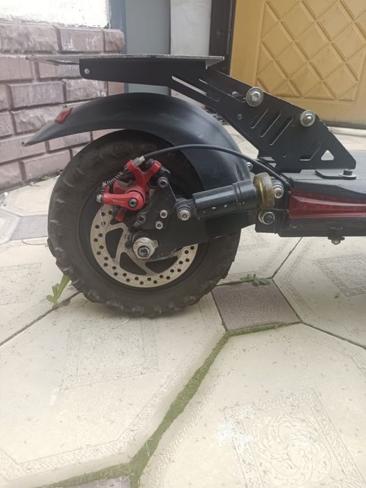 Продам электросамокат