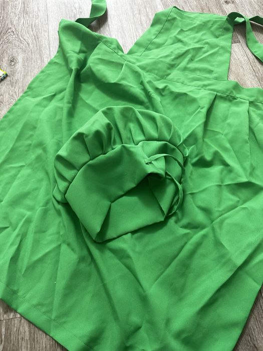 Одежда повора фартук и шапка