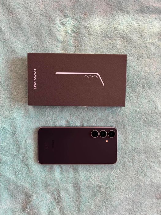 Samsung Galaxy S25 FE-Baterie100%