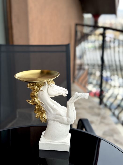 Figurina decorativa pentru interior