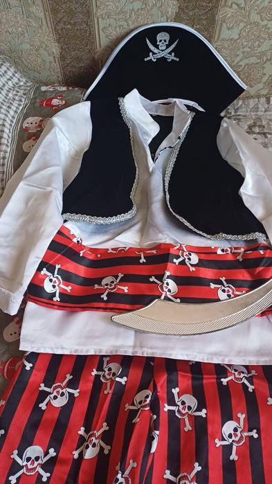 Продам  Костюм  Пирата