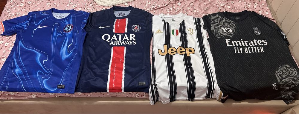 Tricou uri de Fotbal