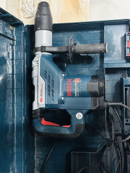 Ciocan Rotopeecutor Bosch GBH 5-40DCE 2024/10