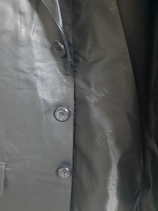 Кожаный пиджак новый