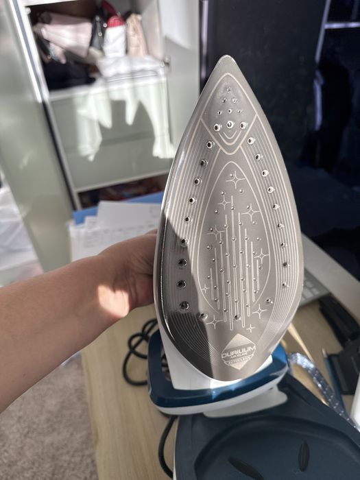 Продам утюг паровый