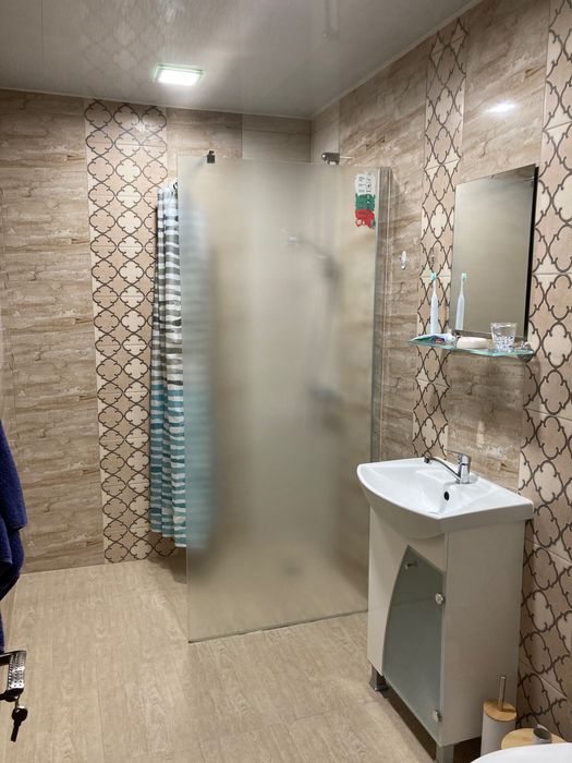 Дава се под наем Тристаен апартамент в Стара Загора, Била - 95 кв.м за 495 € - Снимка #6