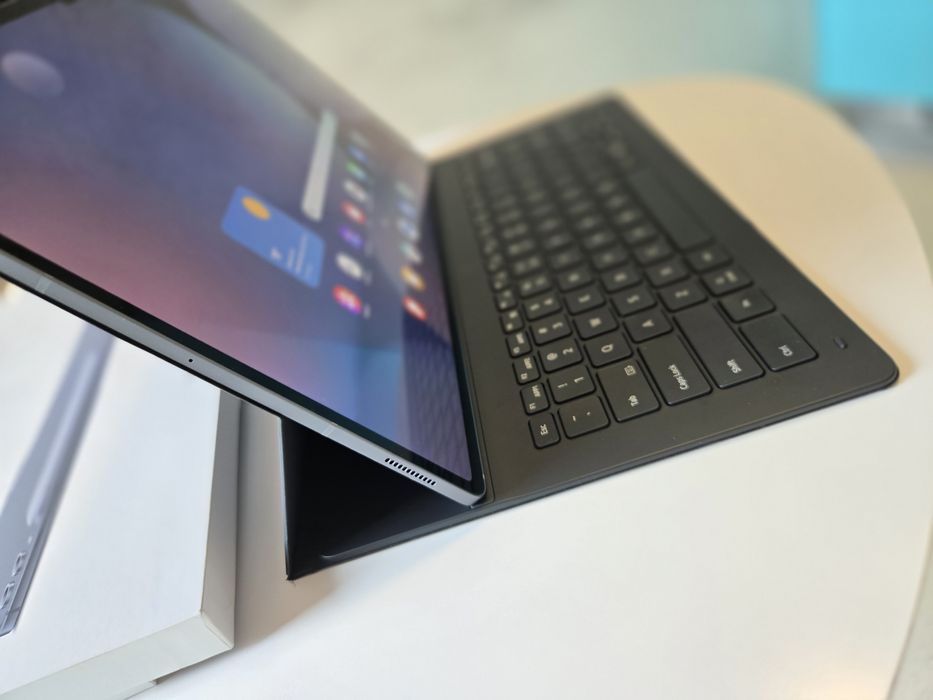 Samsung Galaxy tab S10 Ultra, 12gb ram, 256gb storage, 14.6"