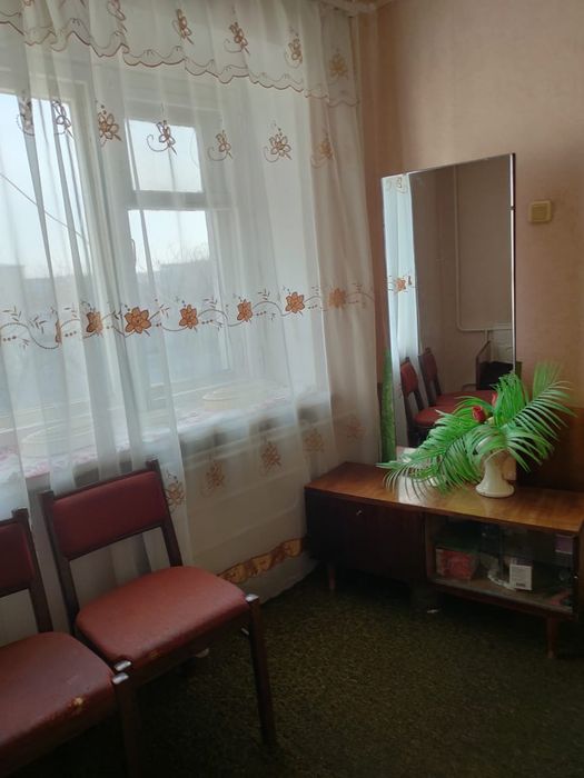 Продам 4-х комнатную квартиру