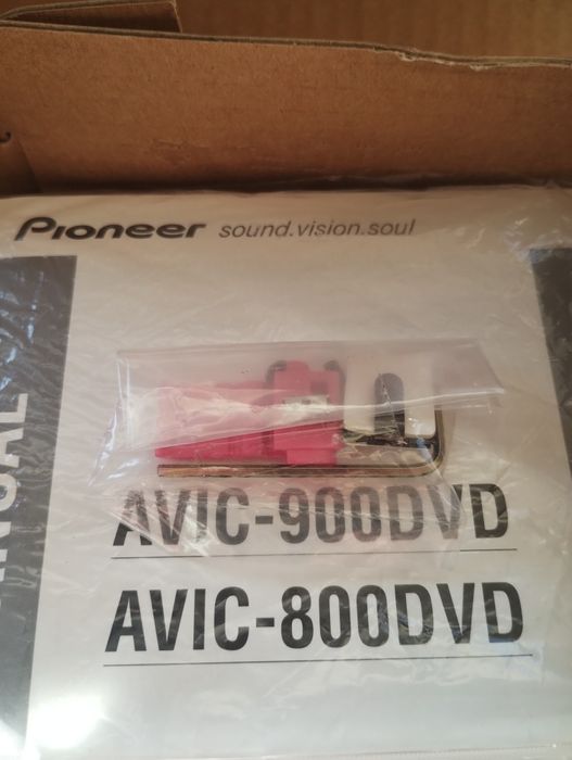 Авто навигация Pioneer AVIC-800DVD