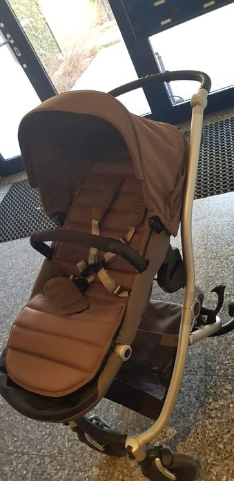 Carucior 3 în 1 Britax