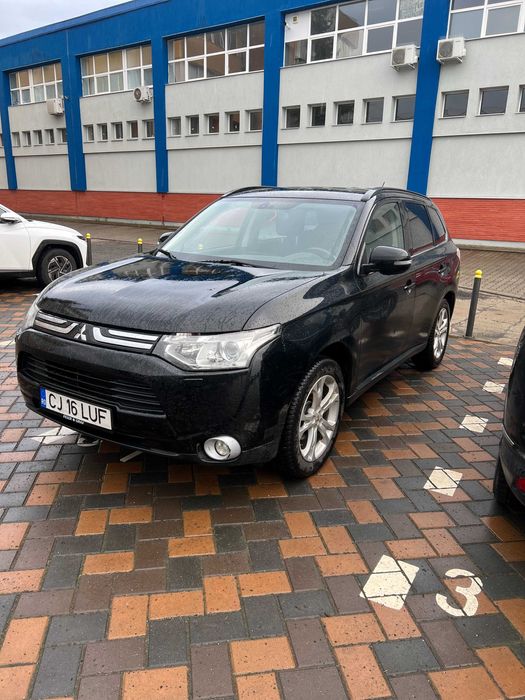 Mitsubishi Outlander 2.2 Diesel 4WD an 2013