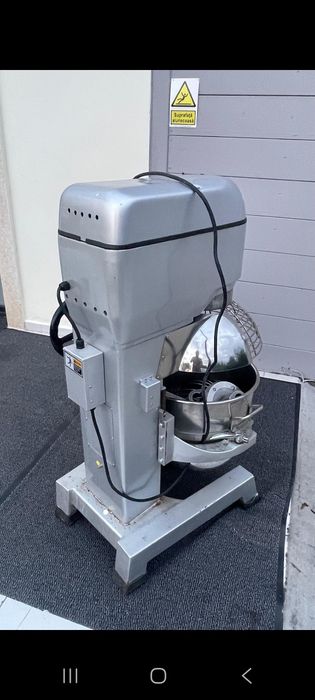 Mixer planetar 60ltr