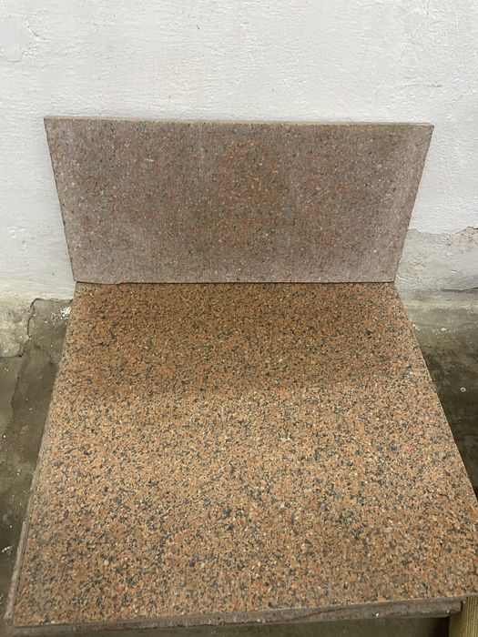 Продам плиты гранита, используется для лестниц
