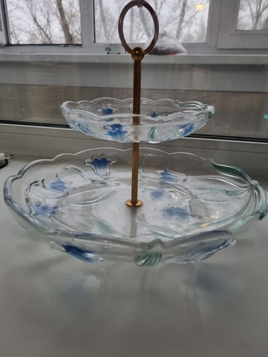 Продам фруктовницу