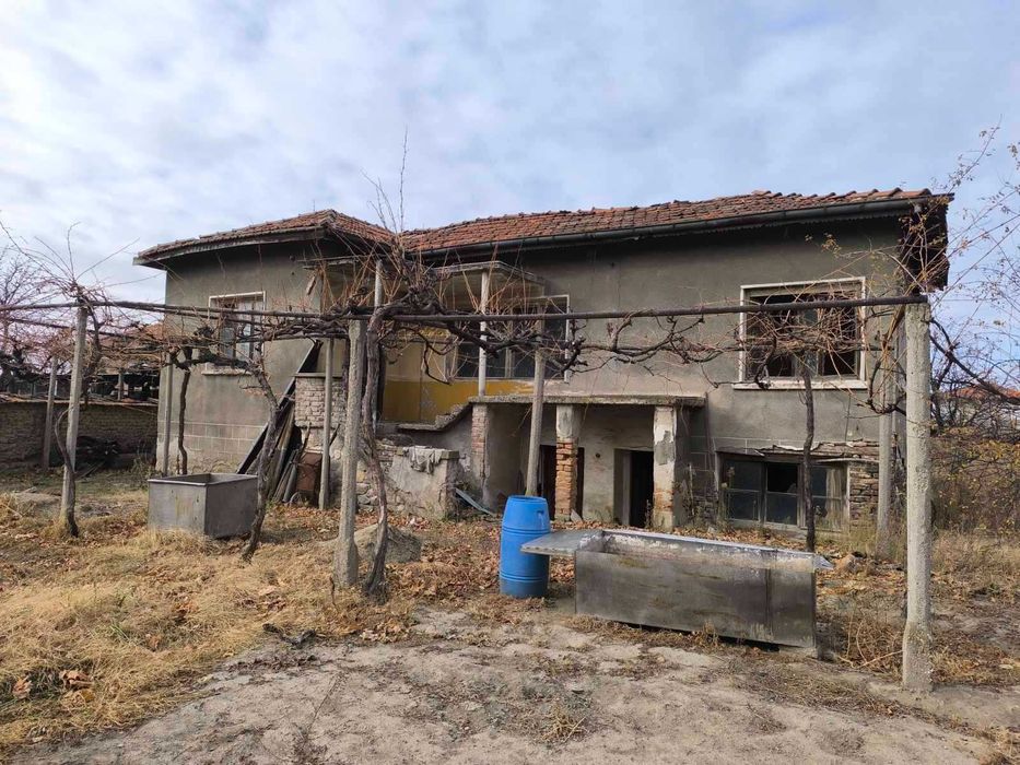 Продава се Къща в Пловдив, Централна гара - 152 кв.м за 395 €/кв.м - Снимка #2