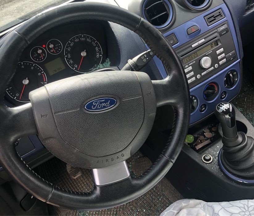 Ford fiesta 1.3 i 2007 г на части
